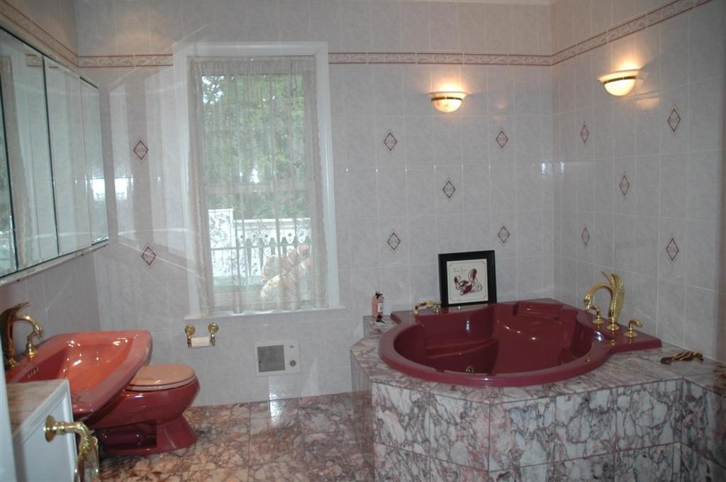Wayne Bed & Breakfast Inn (Adults Only) Room photo