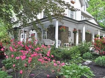 Wayne Bed & Breakfast Inn (Adults Only) Exterior photo