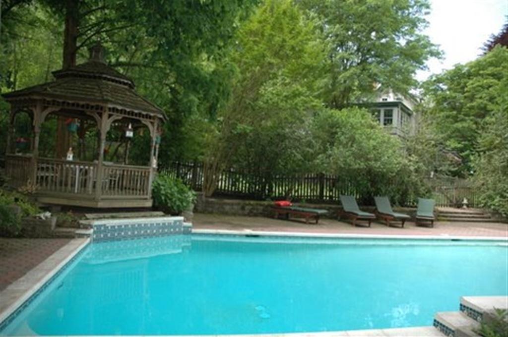Wayne Bed & Breakfast Inn (Adults Only) Exterior photo